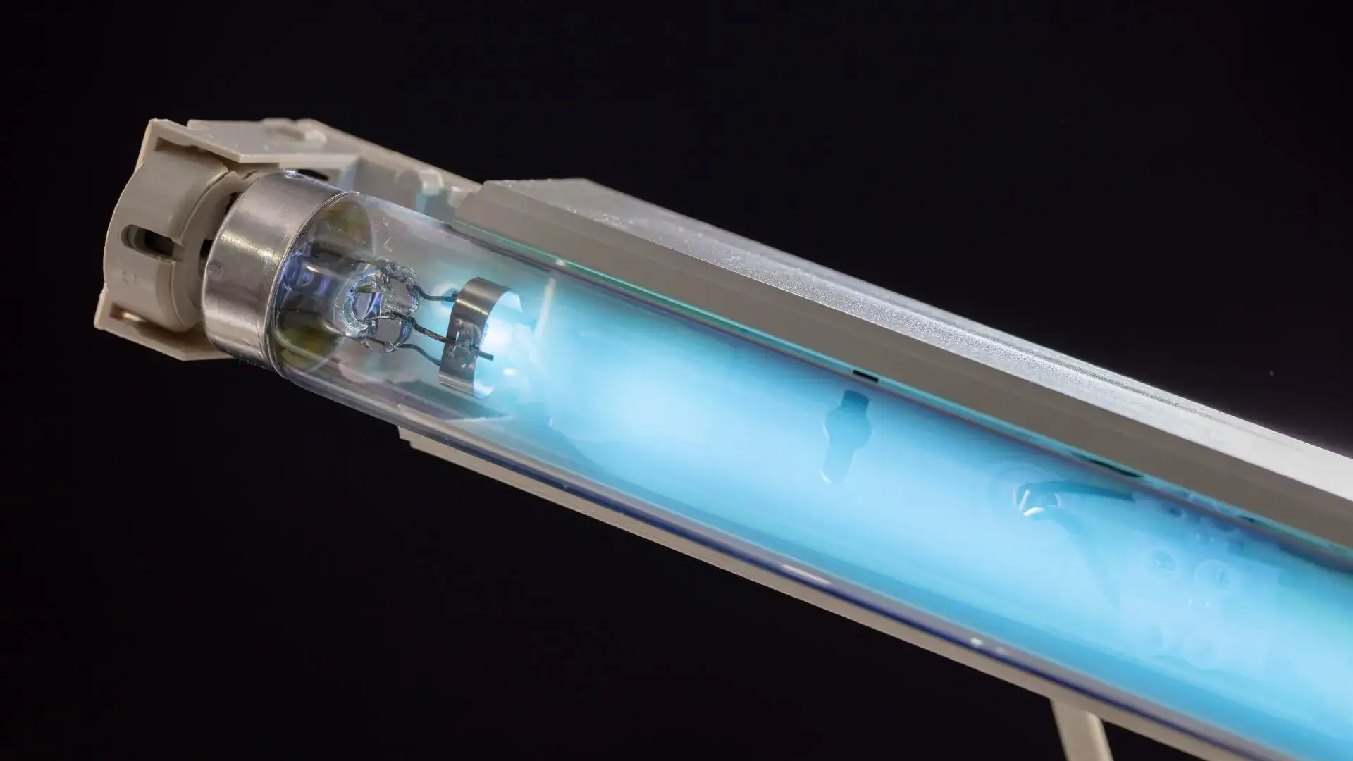 cuadros eléctricos en sistemas de tratamiento UV